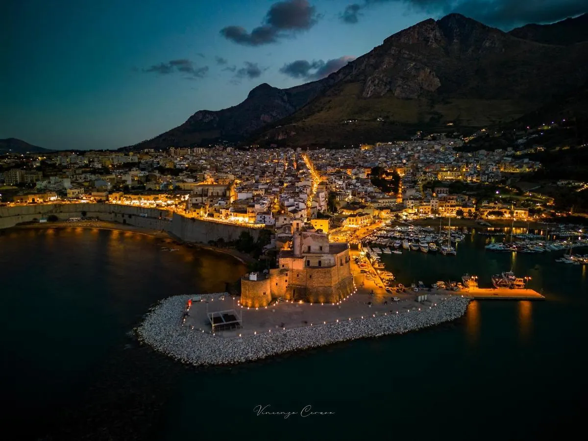 Diamond Apartment Castellammare del Golfo 0*,